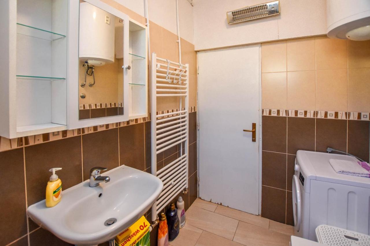 Ferienwohnung Kuca Za Odmor Lucija Vrana  Exterior foto
