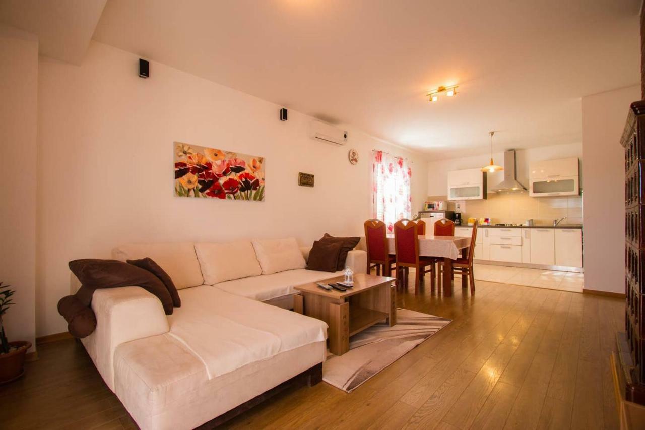 Ferienwohnung Kuca Za Odmor Lucija Vrana  Exterior foto